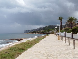 Les Rotes strandpromenade